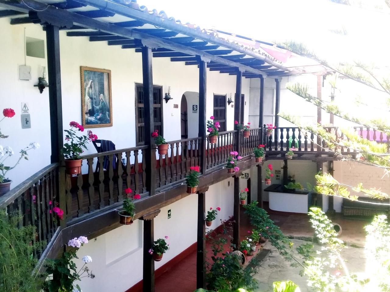 Fidelisima Hotel Chachapoyas Exterior photo